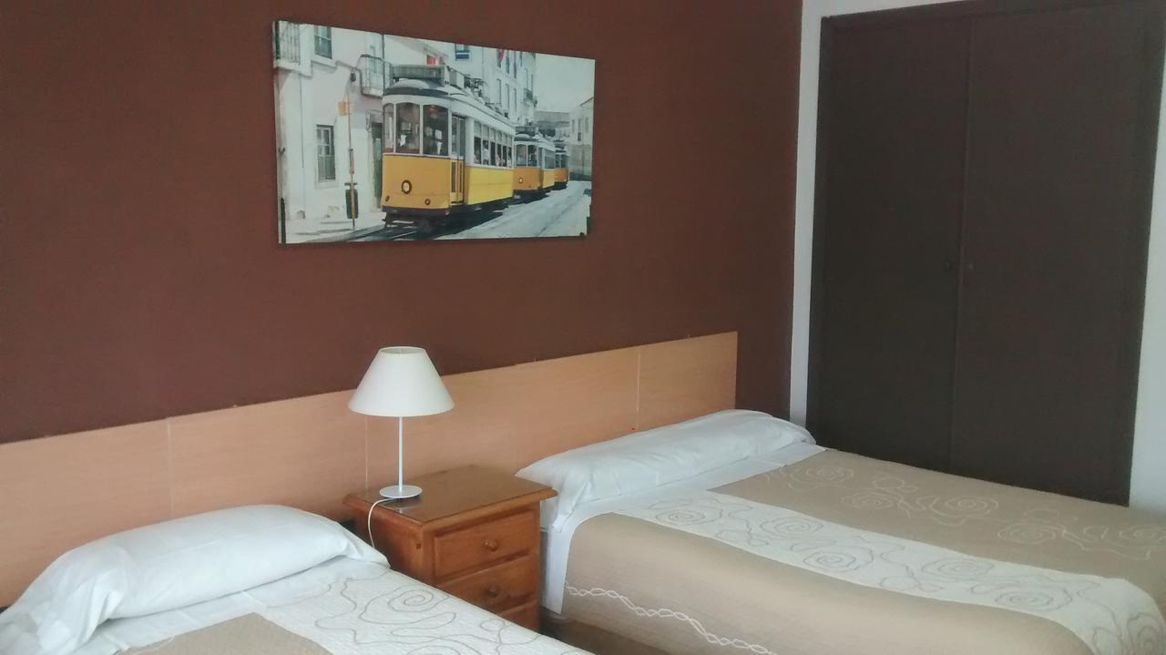 Pension Santa Rita Сантяго де Компостела Екстериор снимка